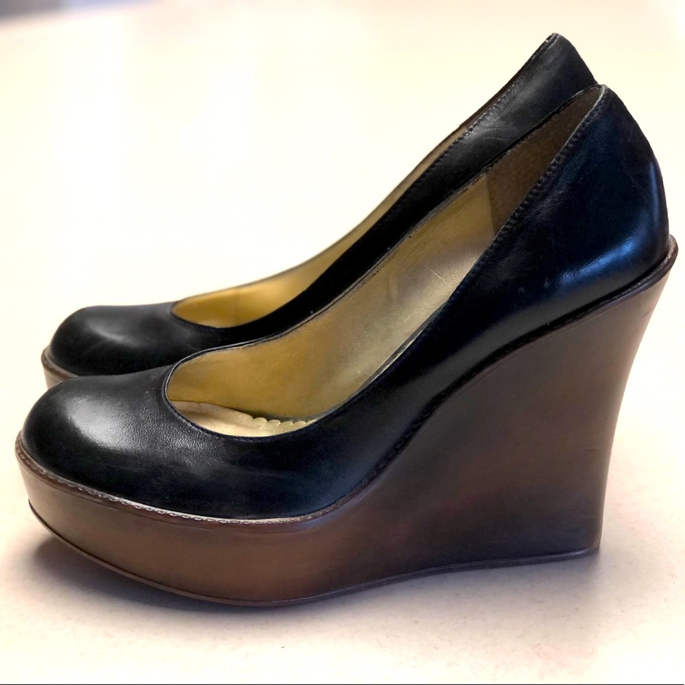 Jessica Simpson Black Wedge Platform Heel